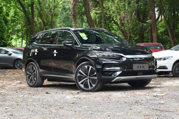 2023 BYD Tang EV SUV 600km Range 4WD Direção esquerda Viagens de longa distância para adultos