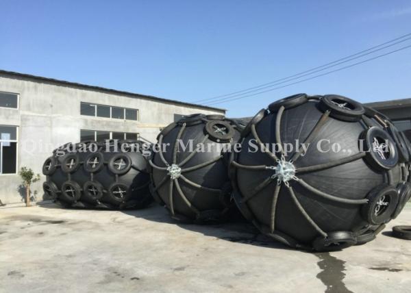 Natural Rubber Boat Mooring Fenders Inflatable Rubber Fender 1M - 6.5M Long ISO17357