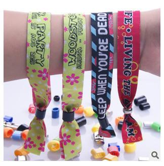 Adjustable Custom Sports Bracelets Polyester Fabric Woven Custom Silicone Bracelets