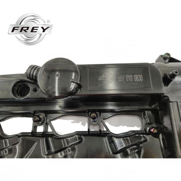 6510100830 Auto Engine Spare Parts Engine Cylinder Head Cover For Mercedes Benz OM651