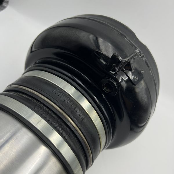 Suspension Strut and Shock Absorber Assembly Kit Front and Rear Strut Front Right 4H0616039AF