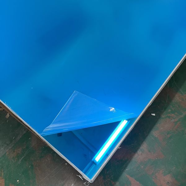 Manufactured Direct Custom Acrylic Blue Mirror Shatterproof for Decoration