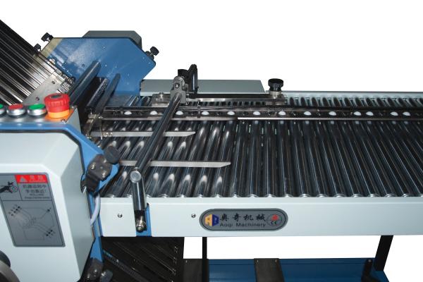 Máquina automática elétrica para dobrar folhetos de papel A4 Folha de papel para a indústria farmacêutica