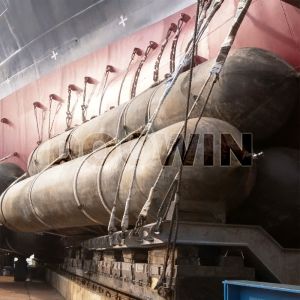 Cylindrical Marine Salvage Airbags Multi layer For Ship Launching