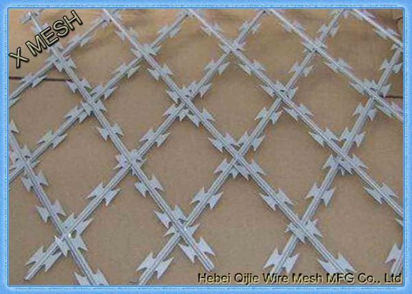 Concertina Hot Dipped Galvanized Construction Binding Wire , Razor Barbed Wire Durable