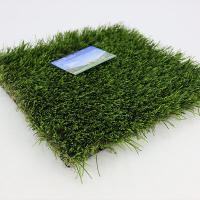 10 mm-50 mm d'herbe pour tapis d'aménagement paysager certifiée de qualité de gazon synthétique Herbe artificielle pour jardin