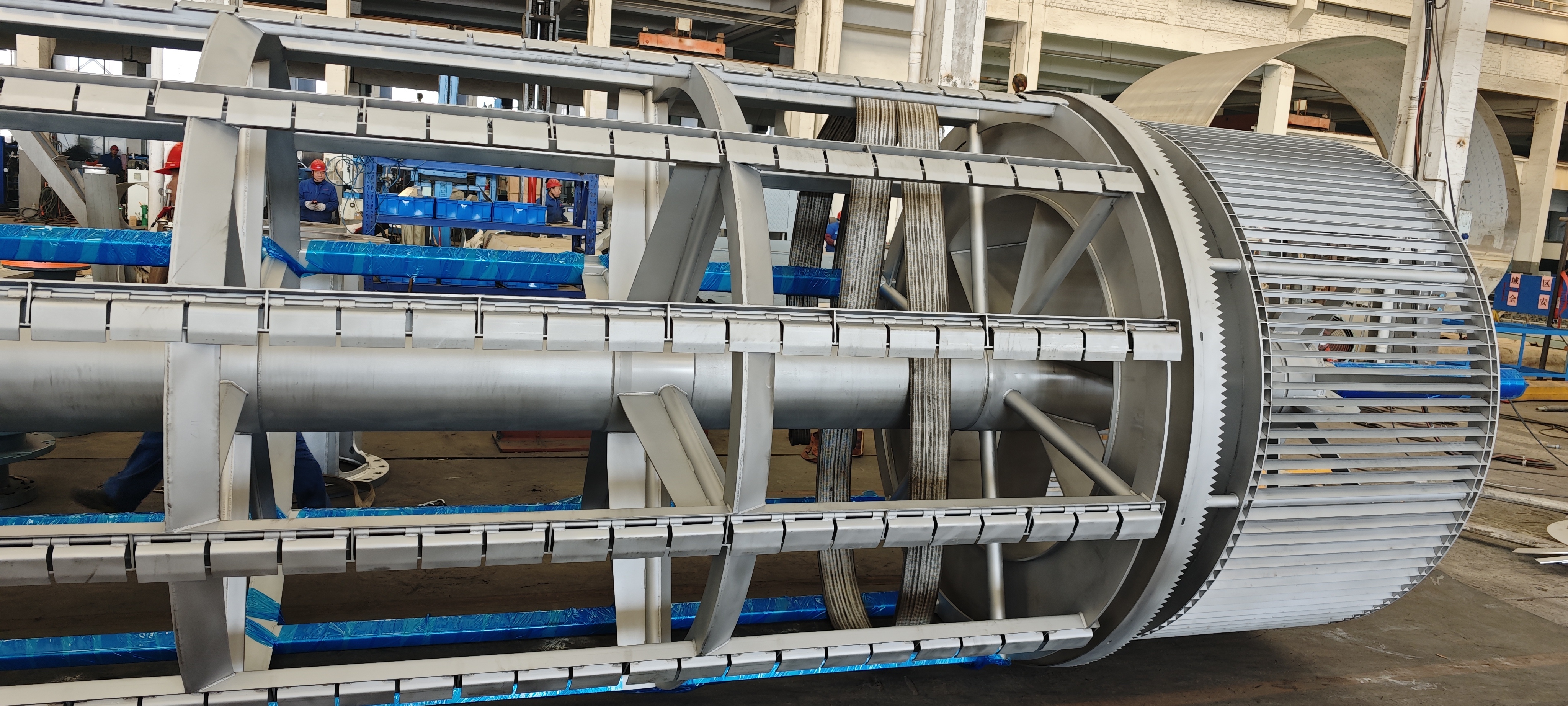 Continuous Thin Film Evaporator For Material Recovery