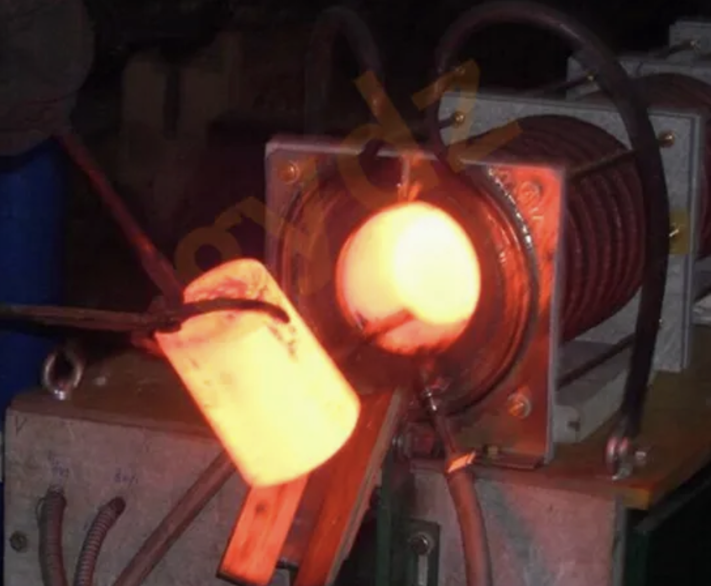 25KW-250KW Induction Forging Machine IGBT Control For Brass Copper Steel