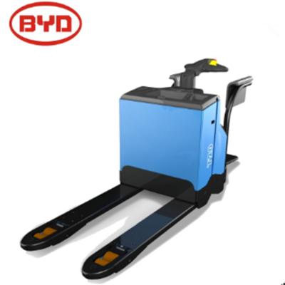 PU Wheel Electric Stacker Truck 2000kg Load Capacity 900mm Track Width Rear