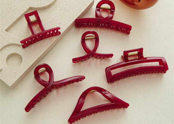 Red exquisite hollow hair clip acrylic wine red plate hair clip decorations shark clip simple headwear