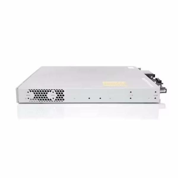 24 Port Gigabit Ethernet PoE Switch with 4x1G Uplink SFP Layer 3 Core Switches Customized 9300L Series C9300L-24P-4G-E