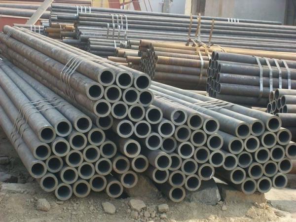 Black Painting Seamless Steel Tube ASTM A106gr. B A53gr. B 1 2 SCH40 For Fluid Pipeline