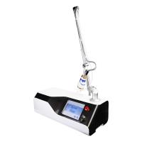 Pelez reblanchir la machine partielle 1060nm de laser de CO2 pour le retrait de cicatrice d'acné