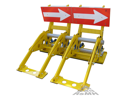 Yellow LED Arrow Bottom Rubber Anti Ram Barrier Removable