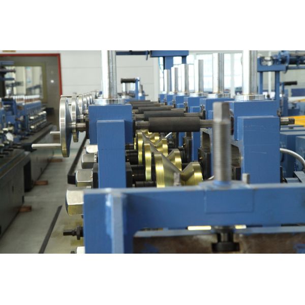 20×20mm–150×150mm Low Alloy Tube Forming Machine for Square Tube Production up to 100 m/min