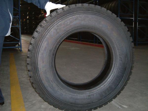 279mm Tubeless Truck Bus Tyres 11r22.5 Highway Truck Drive Tires