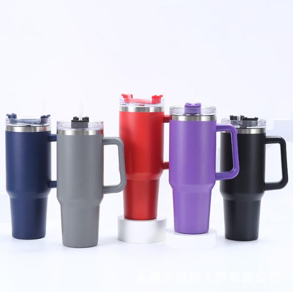 Logotipo personalizado 40oz 304 de aço inoxidável General-1 Vacuum Flask Bottle Cup Tumbler de água para no carro