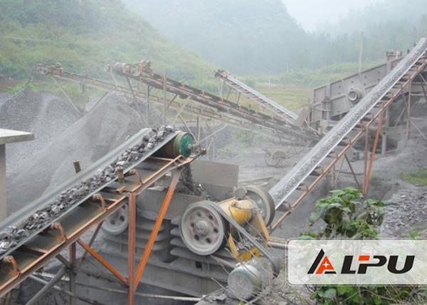 Large Capacity Complete Stone Crushing Plant for Aggregate , Stone Jaw Crusher