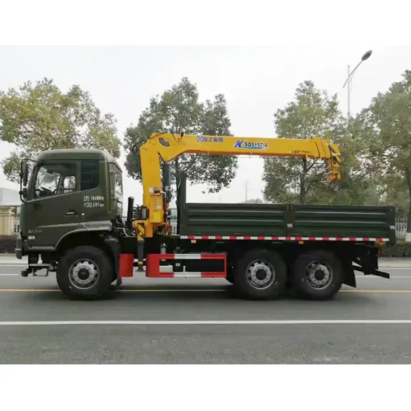 Dongfeng Heavy-Duty 6X6 10t Truck with Hydraulic Crane