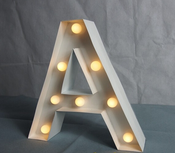 Facelit puch hole sign letter