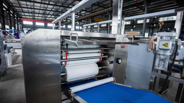 Máquina de fabricação de tortilhas de prata comercial avançada com capacidade de produção e tamanhos personalizáveis