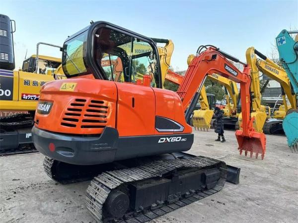 Original Hydraulic Pump Doosan DX60 DX55 DX60-9C Used Crawler Mini Excavator in Korea