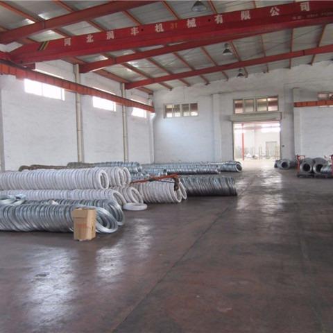 Standard Steel Wire Hangers for Organized Hanging Solutions