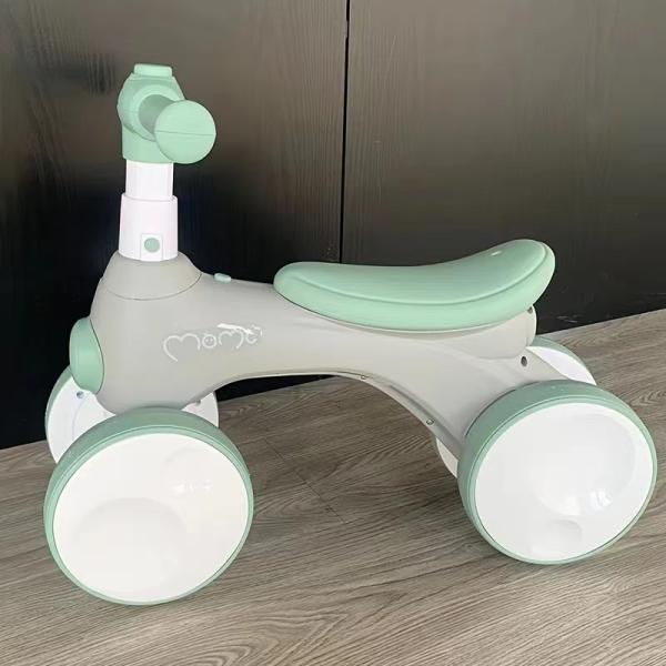 Горячие музыкальные пузырьки устройства и пластиковые колеса Автомобиль для детей Максимальная загрузка 30 кг самостоятельный скутер