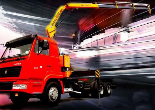 Durable 5T Safety Knuckle Boom Truck Mounted Crane For Construction