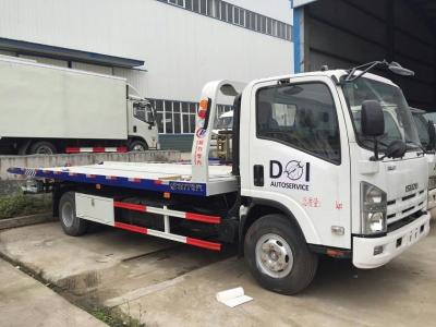 O caminhão de reboque 6t do Wrecker da recuperação de ISUZU 700P integrou o elevado desempenho do caminhão de reboque