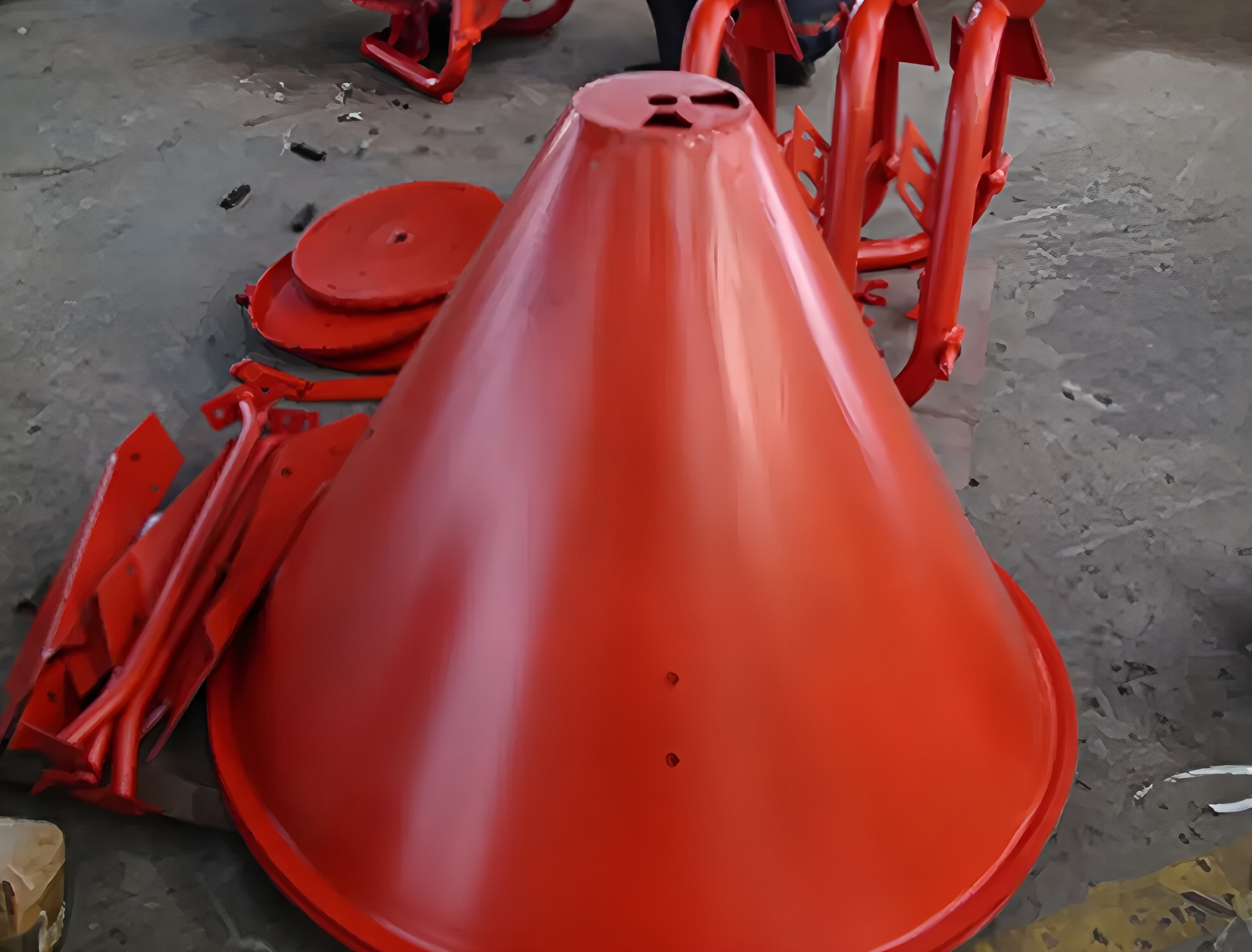 Tractor 3‑Point Hitch Fertilizer Spreader | Agricultural Granular Fertilizer Broadcast Spreader for Farm Use