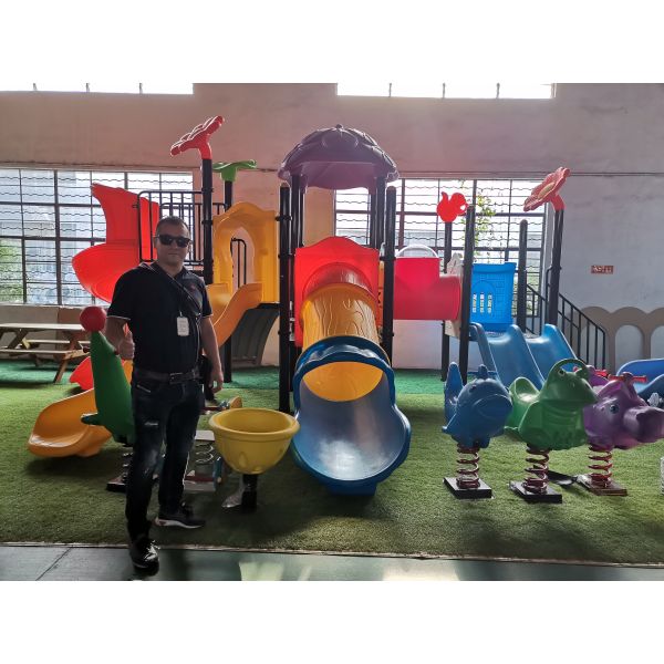 Commercial Customized Park Playground Design Kids Outdoor Playground Equipment Anti UV
