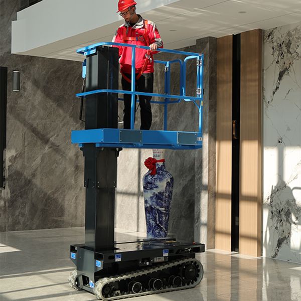 Telandor Tracked Order Picker Sub Zero Cold Chain And Pharmaceutical Logistics Vehicle