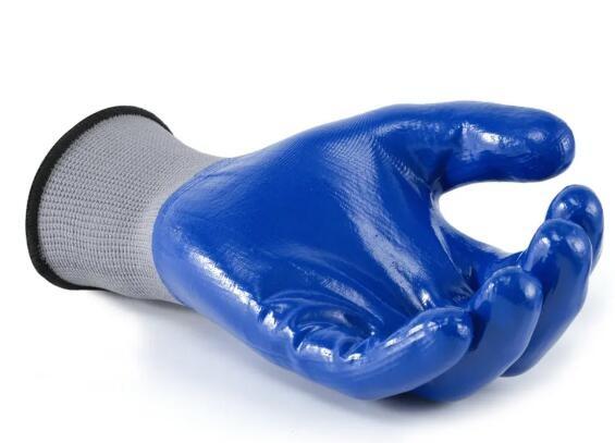 OEM Fully Dipped Nitrile Gloves Polyester Nylon 25cm 26cm Water Resistant Work Gloves