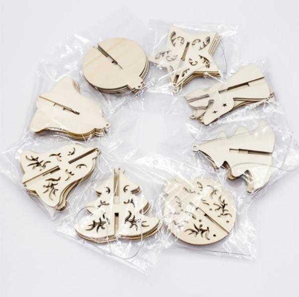 Christmas Tree Ornament 3D Wooden Hanging Decoration