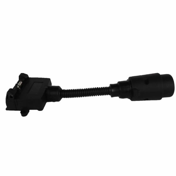 Black 7 Pin Trailer Connector 24V Voltage For Commercial Vehicles 2 Years Warranty