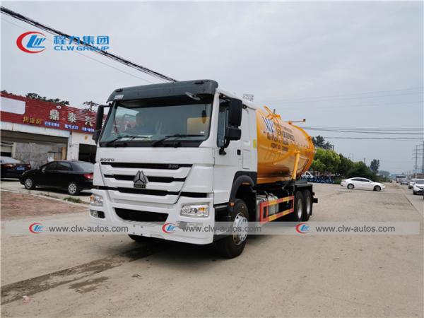 15000 litros de SINOTRUCK HOWO limpam o caminhão da sução