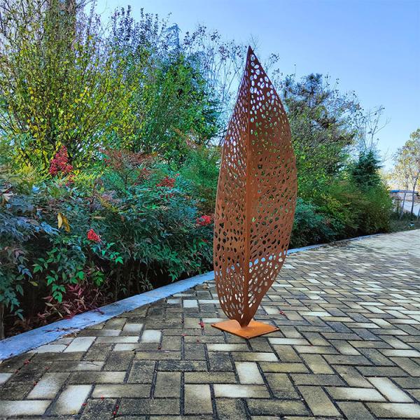 Rustic 2.5ft Corten Steel Artwork SGS Metal Garden Ornaments