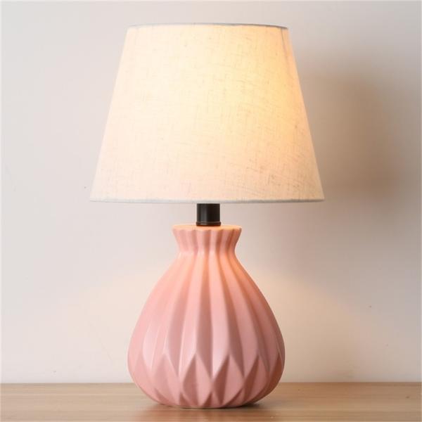 Ceramic Table Lamps Pineapple Desk Luxury Modern Contemporary pineapple table lamp(WH-MTB-68)