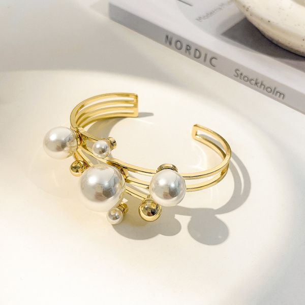 New Fashion Trendy Niche Design Exaggerated Multi-layer Metal Pearl Open Bracelet