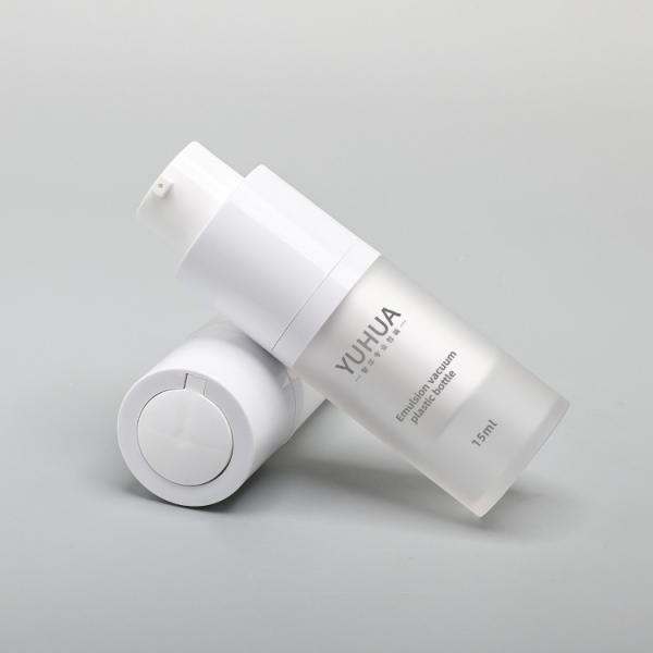 Жидкостная пластиковая упаковка заботы кожи разливает УЛЬТРАФИОЛЕТОВУЮ плакировку по бутылкам