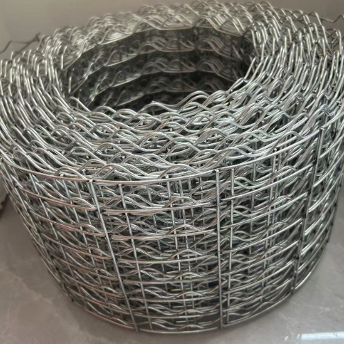 Galvanized Wire Reinforced Pipeline Coating Mesh RE-L 8 Lines 1.66mm-2.85mm Wire Diameter