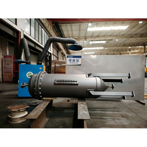Corrosion Resistant Welded Steel Tank with Leak Prevention and Customizable Design for Petrochemical Storage