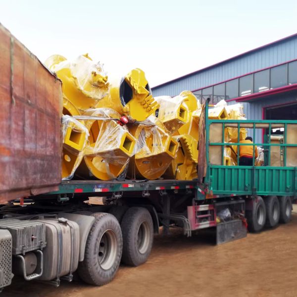 Customized Auger Drilling Machine, Drilling Rig, Soil Digging Machine, Piling Auger Drill, or Twin-Screw Auger Drill with Straight Screw Design for Bridge and Road Construction