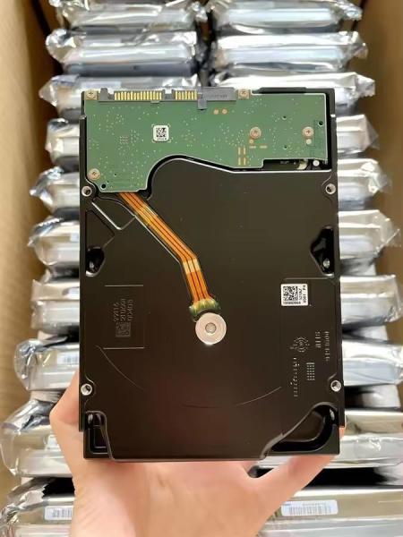 Personnalisé WD4003FFBX HDD 4TB 7200RPM 256MB Serveur de surveillance SATA Stockage Disque dur interne