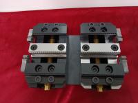 Étau de machine de fraisage horizontal CNC 0,02 mm 4 axes d'échange manuel