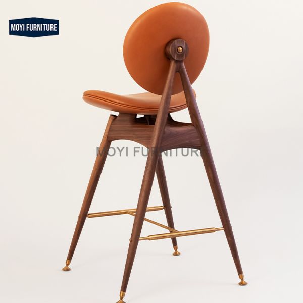 Round-Back Bar Chair