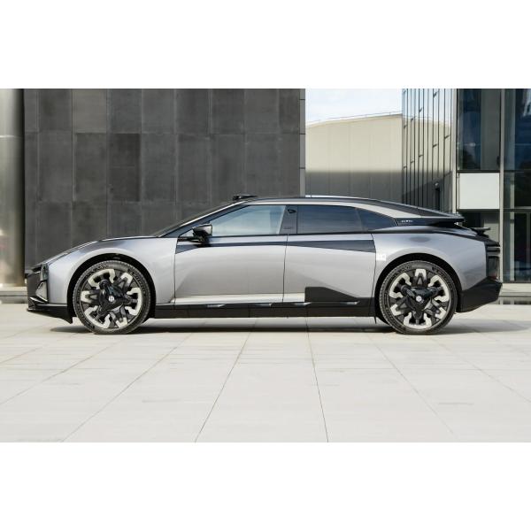 High Speed Long Range Gaohe Hiphi Z 4-door 4-seat 3-compartment Car with 705km Range