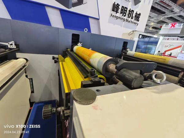 Industrial Sleeve Printing Machine Smooth Operation High Speed Flexo Printing Machine