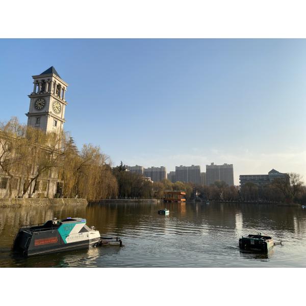 TITAN Water Cleaning Robots Boat Autonomous Surface Vessel ASV 3km Range